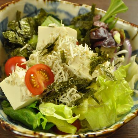 Jakoto tofu salad