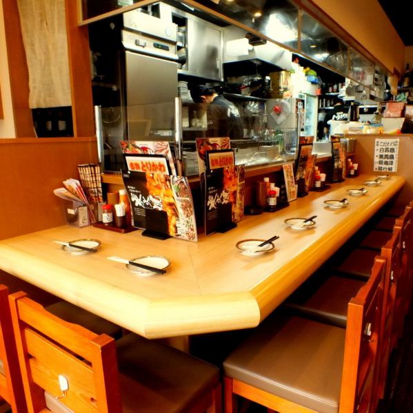 【东西线原木中山站南口出！】柜台是清凉饮料的推荐场所。请放心在店内饮用。
