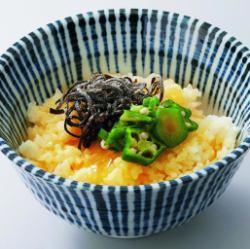 鹹蒟蒻飯配雞蛋