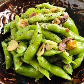 Garlic edamame