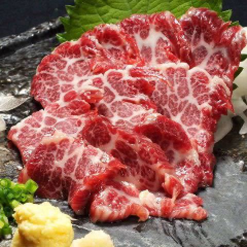 Special horsemeat sashimi delivered directly from Kumamoto