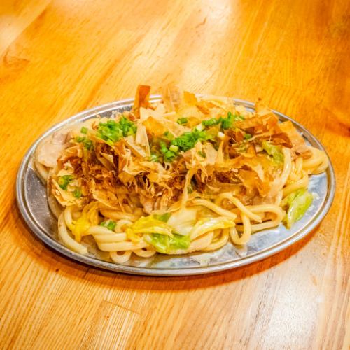 ごま油香る　和風焼きうどん