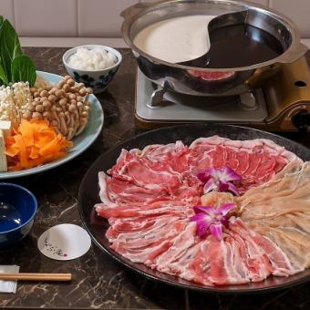 ★お得★豚骨×すき焼き二色鍋プラン￥3,300