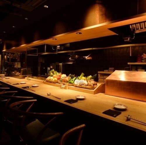 <p>[Recommended for one person or for a date ♪] There are 9 counter seats.The counter seats with the open kitchen spread out in front of you can be enjoyed with your eyes ♪ The atmosphere is outstanding, so please use it for dates, anniversaries, and other times with your loved ones ... ♪</p>