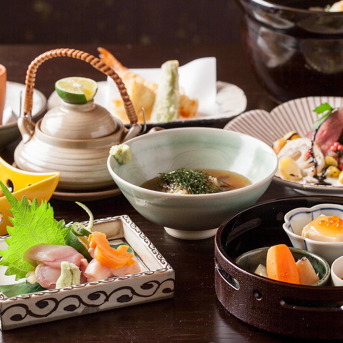 请品尝京都的当季蔬菜和七谷鸡肉料理！
