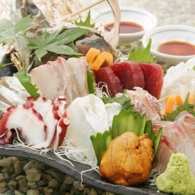 ★中とろにぎり寿司♪豪華な鮮魚刺身盛合せに馬刺し!!全10品【我がままコース】２時間飲み放題★