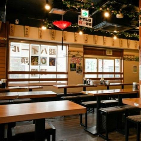 団体様や貸切も歓迎しております！にぎやかな店内で宴会・帰りのサク飲みなど幅広いシーンでご利用お待ちしております♪