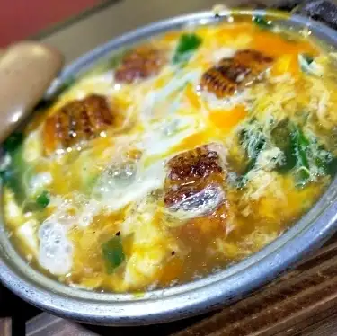 うなぎニラ玉子とじ