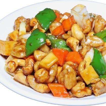 鶏肉とカシューナッツ炒め/ 鶏肉と唐辛子炒め/ 肉団子甘酢（or醤油味） 各