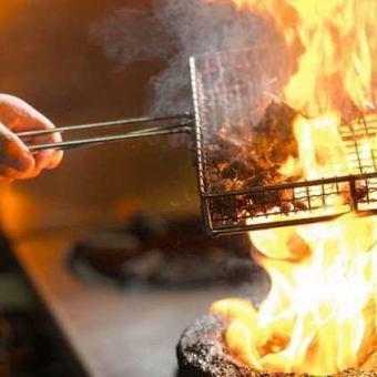 【お料理のみ】炭火の香ばしさが美味♪炭火焼きや焼鳥5種、揚物など充実『名物炭火焼きコース』