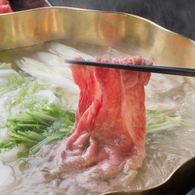 ◆Specially selected Japanese black beef shabu-shabu◆Shabu-shabu made with high-quality Japanese black beef! 6,600 yen (tax included)