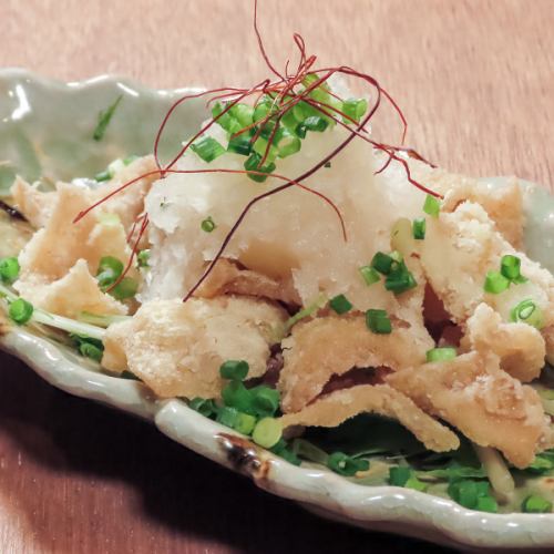 Crispy fried chicken skin (with grated daikon radish and ponzu sauce)