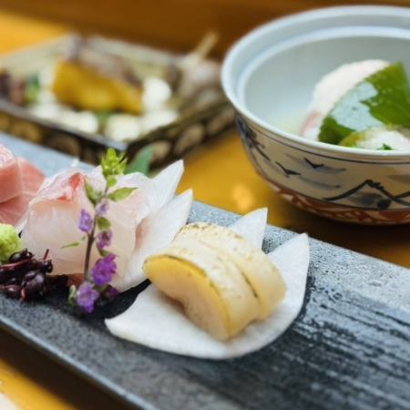 【完全予約制】季節限定　桜会席（4/15まで）