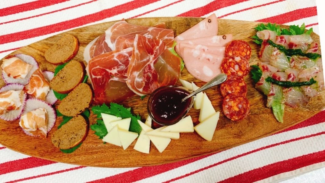 [Chef's recommended 9 kinds of appetizer platter] (for 2 people)