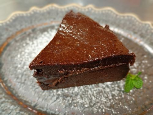 【女将のご褒美ガトーショコラ】