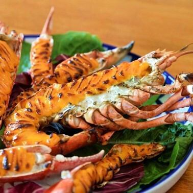 丸ごと一尾　ロブスターのグリル　優しいアメリケーヌソース