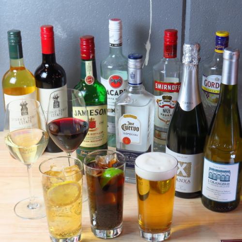 幅広くお酒を揃えてます！