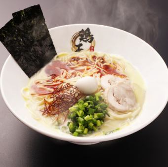 濃厚鶏白湯 塩ラーメン (辛)