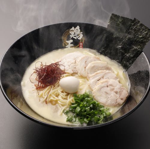 濃厚鶏白湯 醤油ラーメン(鶏チャーシュー）