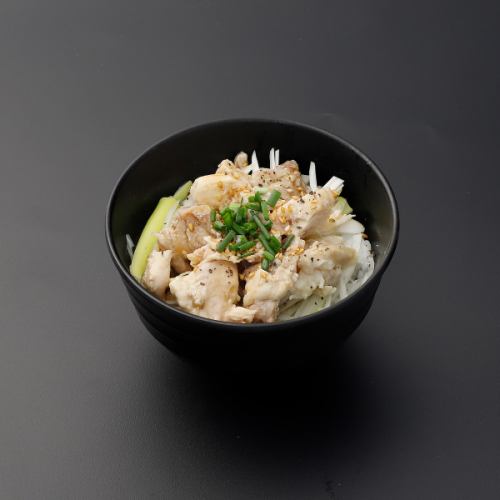 鶏ネギチャーシュー丼(小)