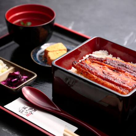 うな重 並 半尾(吸い物、漬物、甘味付)