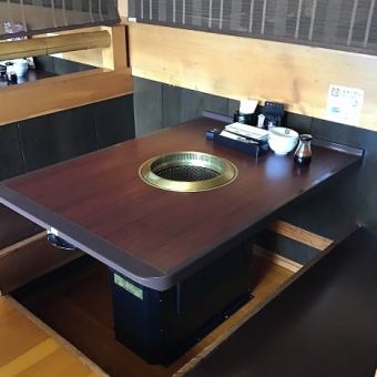 The wooden table and interior create a high-quality relaxing space! The calm atmosphere makes it perfect for dates and joint parties. Please enjoy our specialty dishes in our carefully selected interior.(Image is affiliated store)