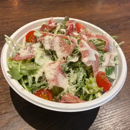 Caesar salad with prosciutto