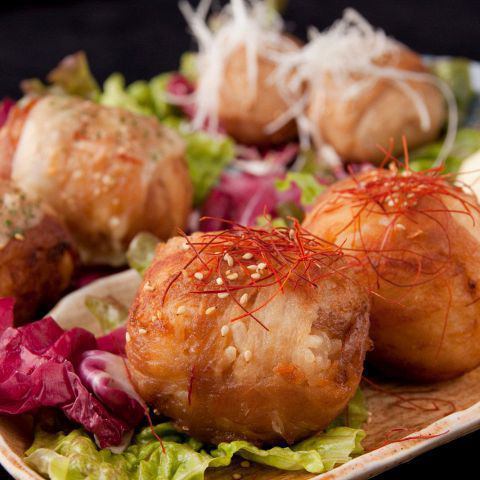 Meat-wrapped rice balls [1 each] (plain/cheese/chili oil with ingredients)