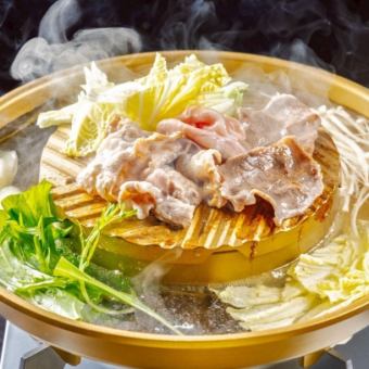 <新宴会>贅沢鍋で焼きと鍋と◆焼きしゃぶしゃぶ食べ飲み放題コース◆2h飲み放題◆80種