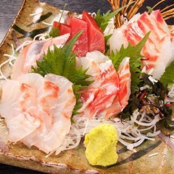 朝獲れ鮮魚刺