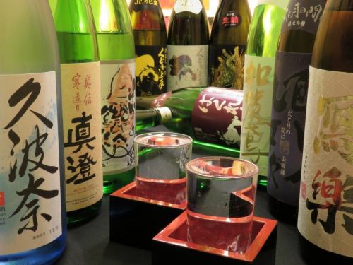 Various types of authentic sake and shochu are available
