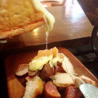 【ランチ】≪ラクレットチーズコース≫前菜・スープ・メインなど充実の全7品◆4300円(税込)！