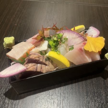 Assorted Sanriku sashimi 5 pieces