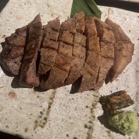 Sendai beef tongue grilled 1.5 servings 180g