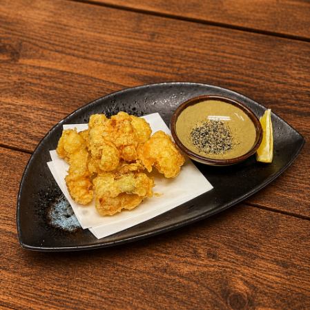 和牛もつのふわトロ天麩羅