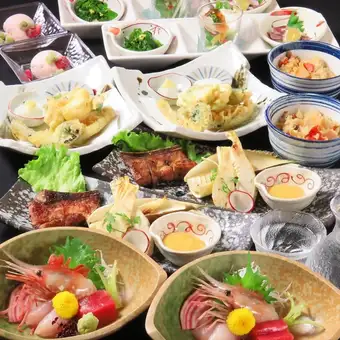 <2時間飲み放題付き秋の会席コース>全8品6600円(税込み)選べるハイボール