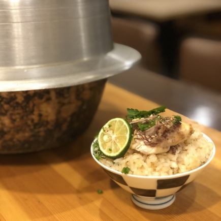 【2H飲み放題】〆は真鯛の羽釜ご飯で大満足♪「真鯛の羽釜コース」