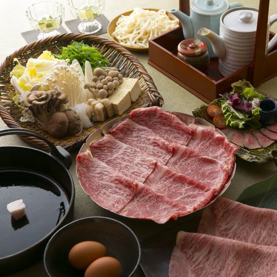 [Kuroge Wagyu beef A5 loin & thigh meat☆Enjoy course] Sukiyaki of 2 parts, Wagyu beef etc.☆2 hours all-you-can-drink included