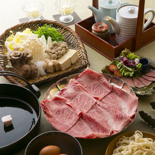 Wagyu beef and sake are very satisfying in the 5,000 yen range.