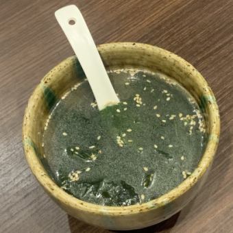 わかめスープ