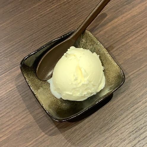 バニラアイス