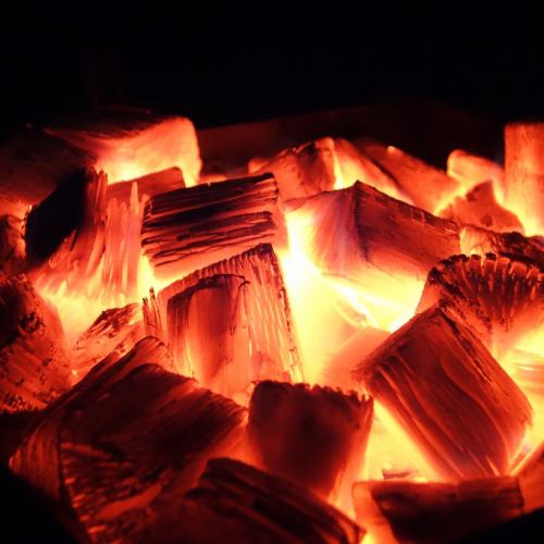 [Charcoal grilled yakitori] Bincho charcoal, domestic charcoal, etc.