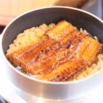 丰桥鳗鱼釜饭和高汤