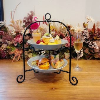 Afternoon Tea Set [Limited to 20 meals] 4/24~ [Early summer afternoon tea♪]