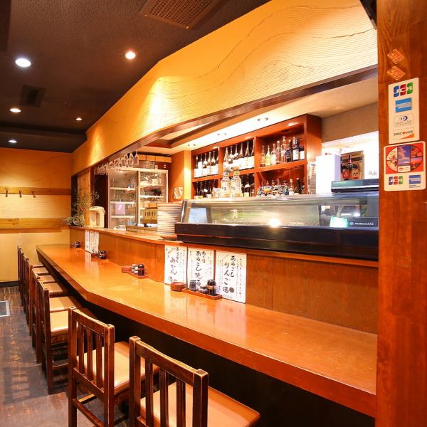 本町駅からすぐ！徒歩2分の好立地！ひっそりとある地下１Ｆまでへの階段を降りた先に当店が御座います。自慢のスタッフがお待ちしております！まさに地下の隠れ家。会社帰りに美味い物を安く食べて帰ろうか！そんな気分の日はお任せ！コスパが自慢のお料理で大満足◎お腹も心も満たされます!!