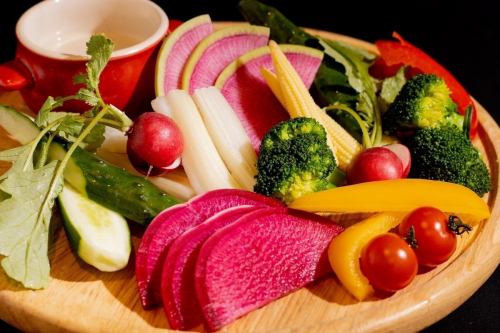 Bagna cauda with organic vegetables