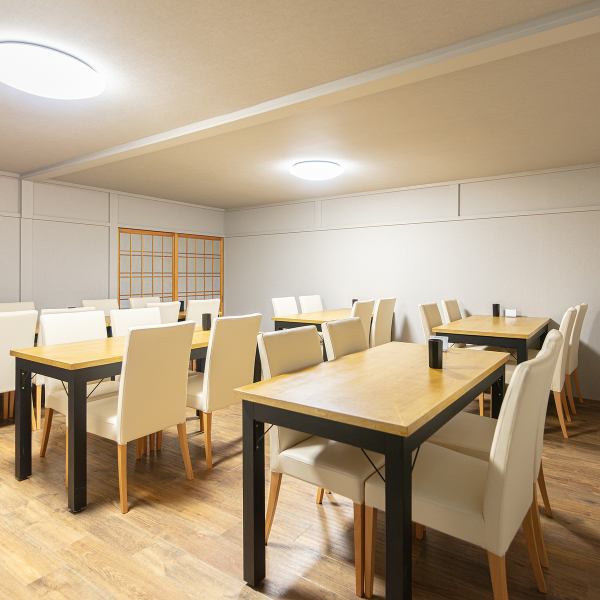 [Can be used for a variety of occasions] We also have seats on the second floor that can be used for banquets! In our spacious restaurant, you can enjoy a meal with friends or colleagues without worrying about those around you. We also have banquet courses available! For private use, please feel free to contact us by phone at any time.(0157-33-5551)