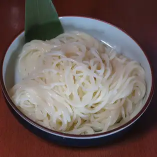 〆の半田そうめん