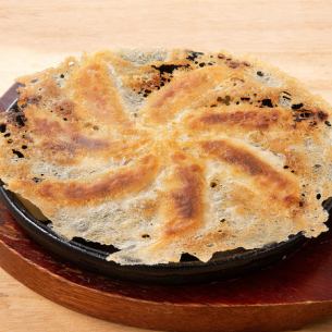 【酒場の定番】ひとくち屋台餃子(七ヶ)