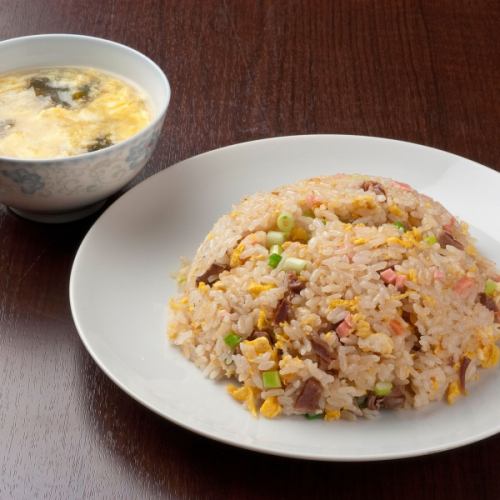 Yangzhou fried rice (with soup)